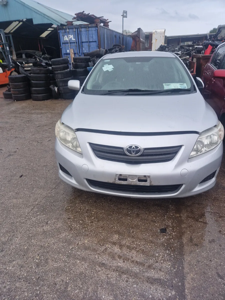 10 Corolla 1.4 d4d 6 speed for breaking - Image 1