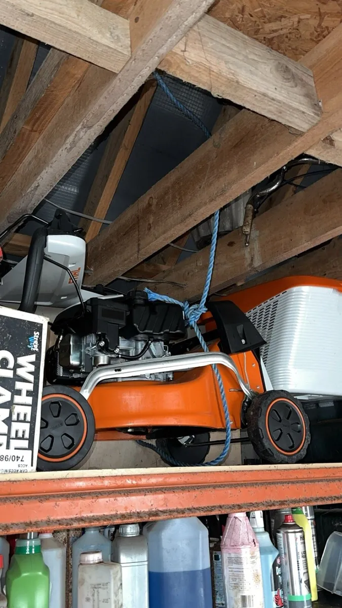 Lawnmower Stihl 248t - Image 4