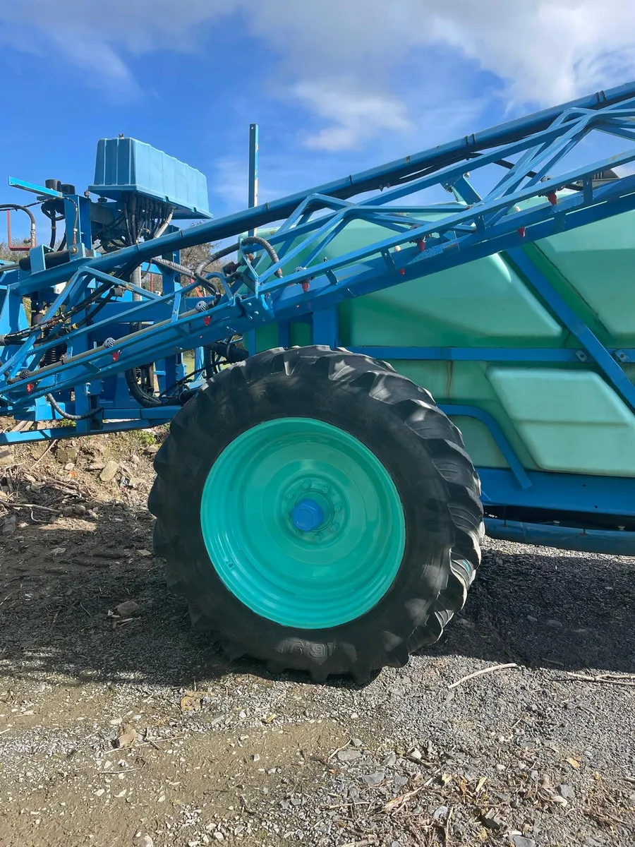 Berthoud Trailed Sprayer - Image 4