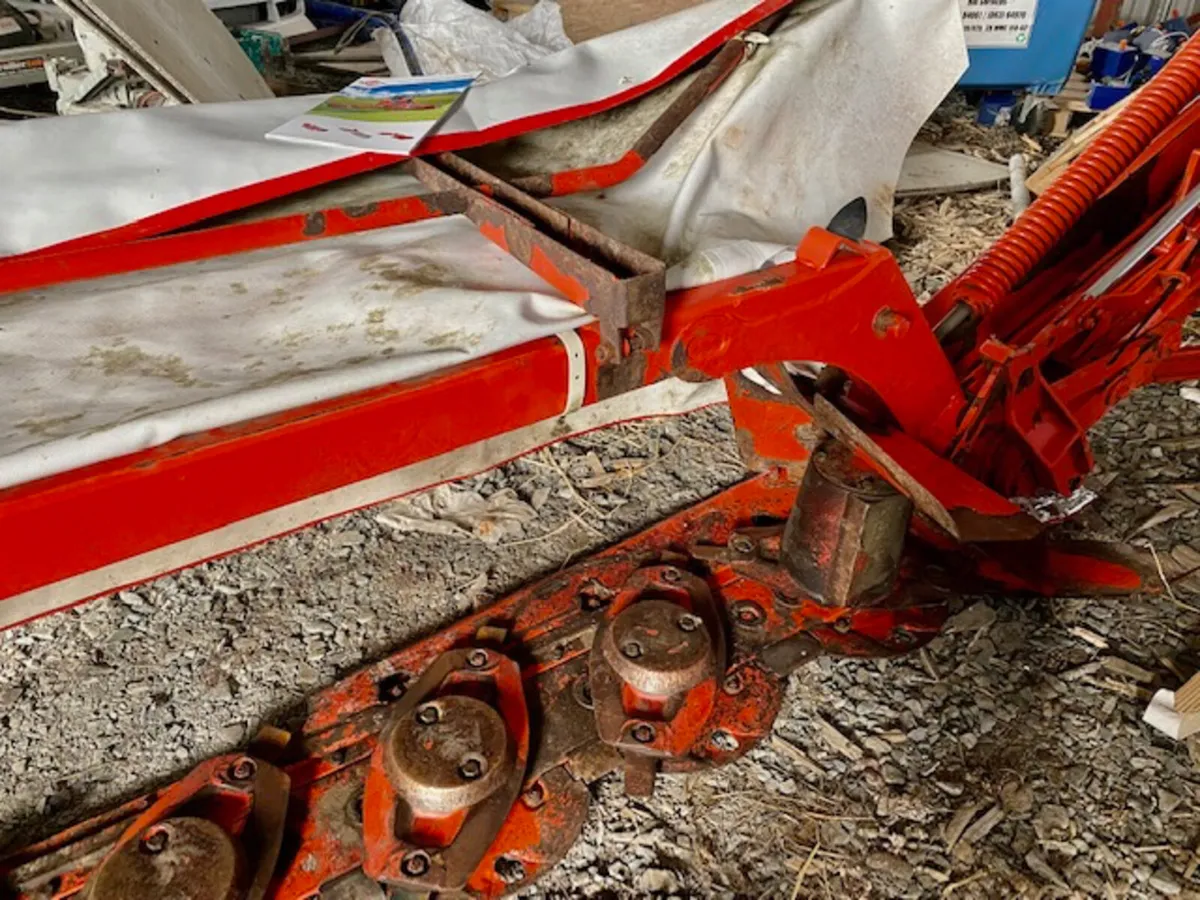 KUHN GMD 280 FF Disc Mower - Image 3