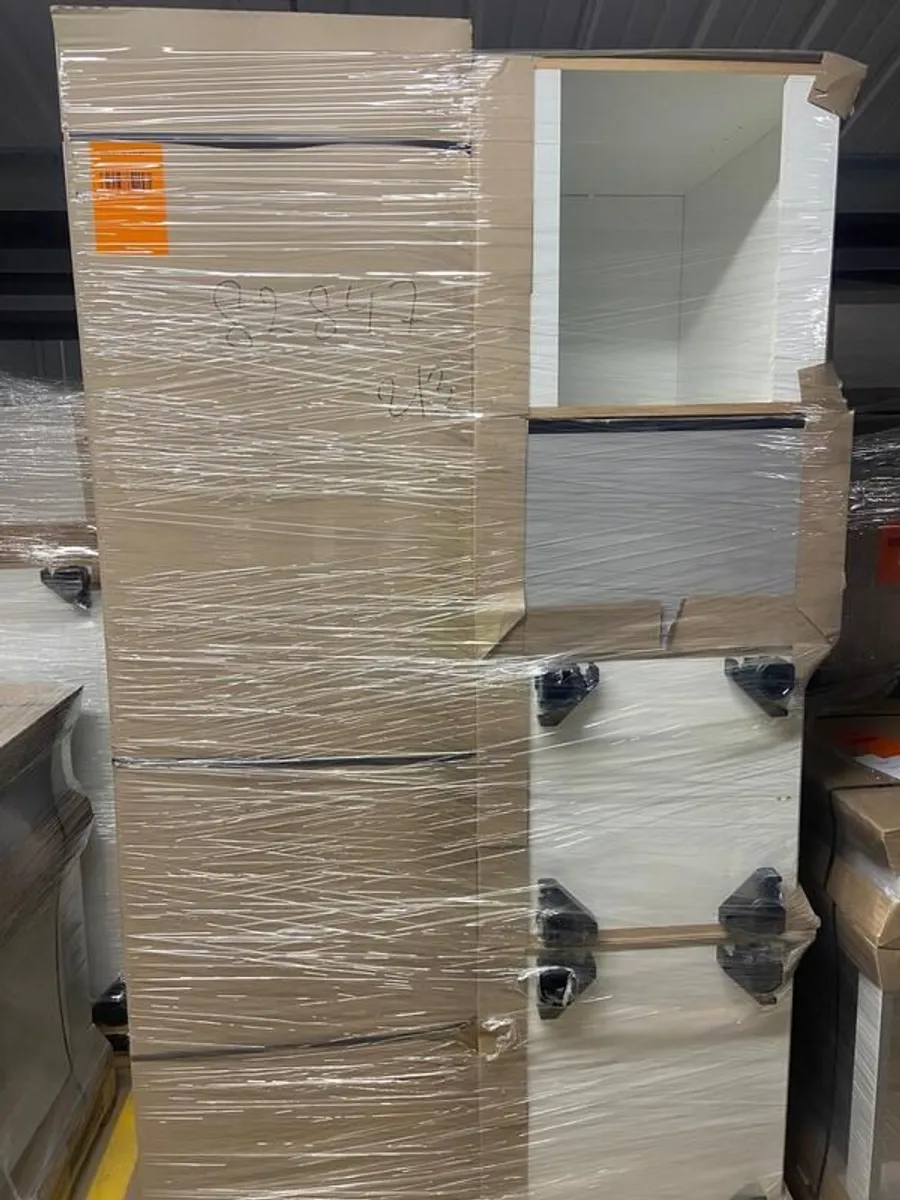 Kitchen Unit - Image 3