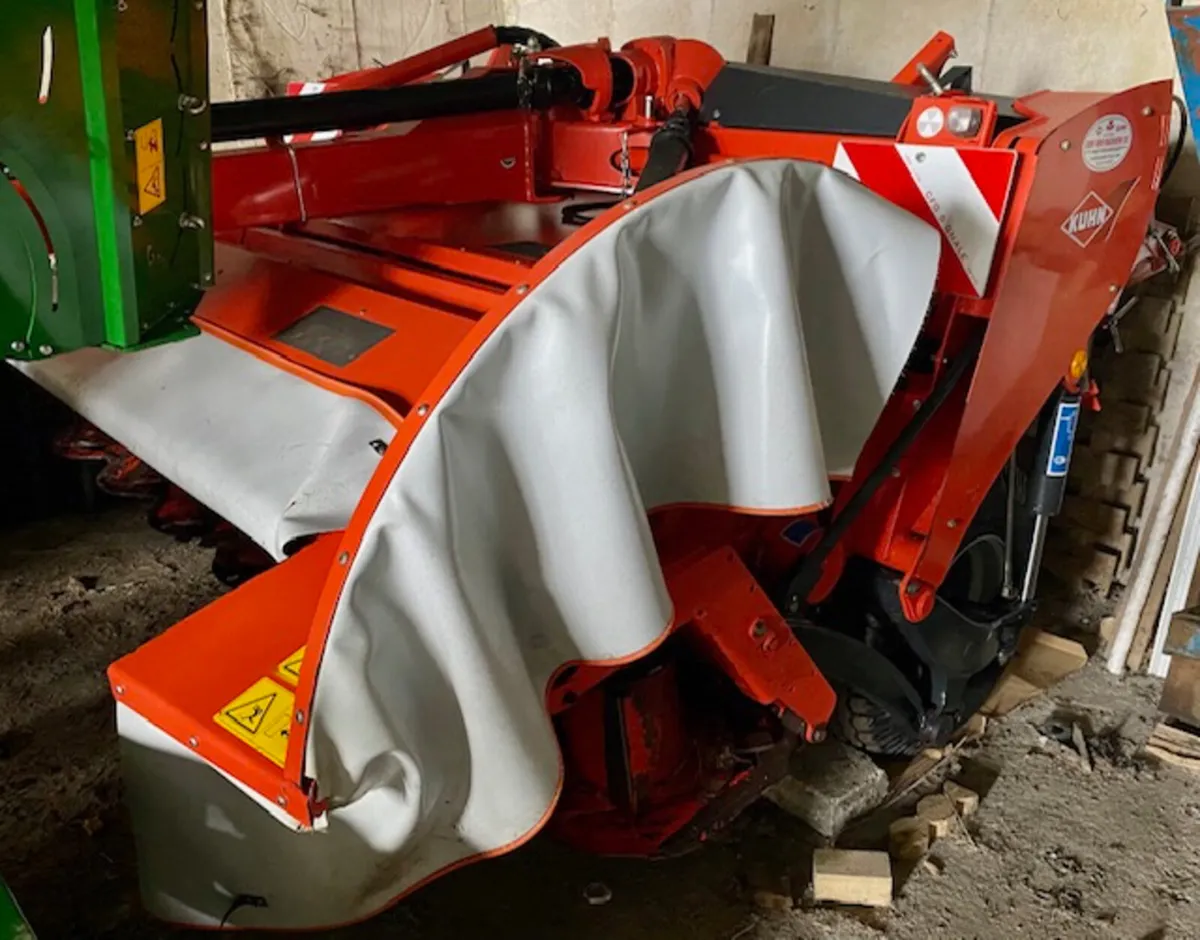 KUHN FC3160 TCD Mower - Image 1