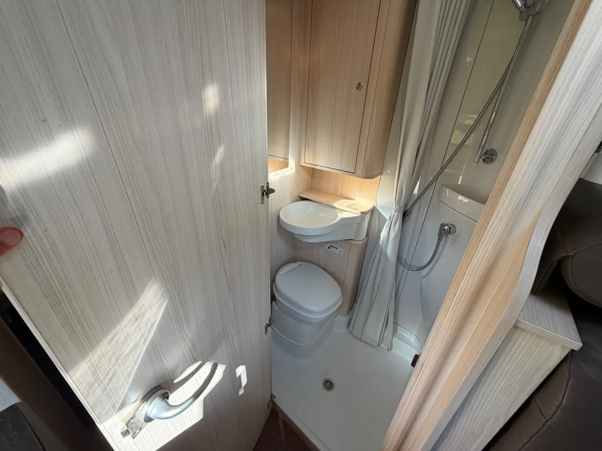 2016 BURSTNER BREVIO T601 LOW PROFILE - Image 4
