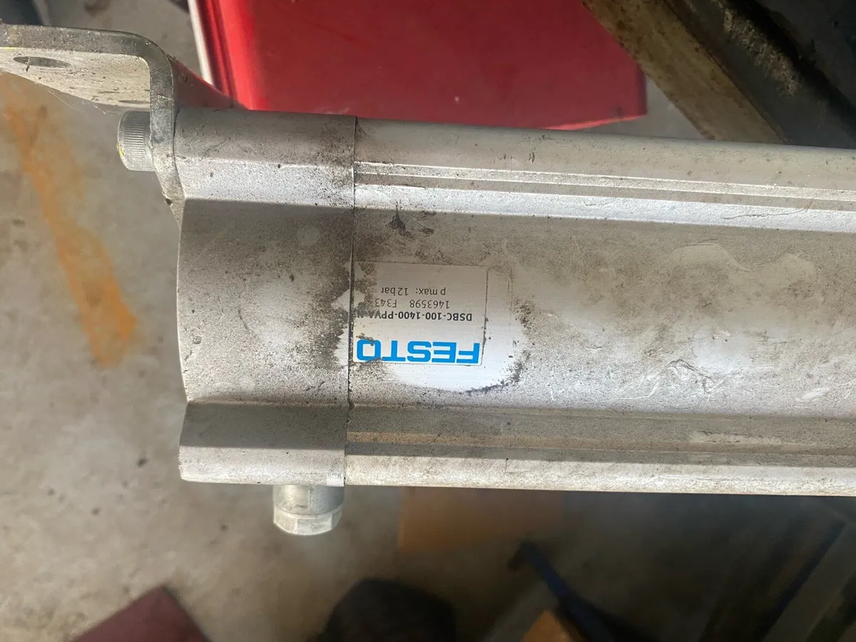 Workshop clearance - Image 4