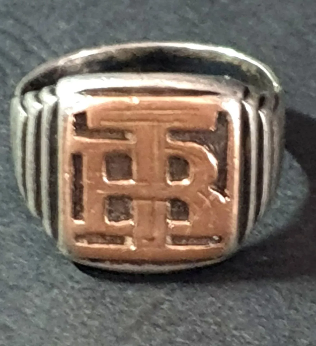 Vintage Silver & Gold Accents Thomas Burberry Ring - Image 2