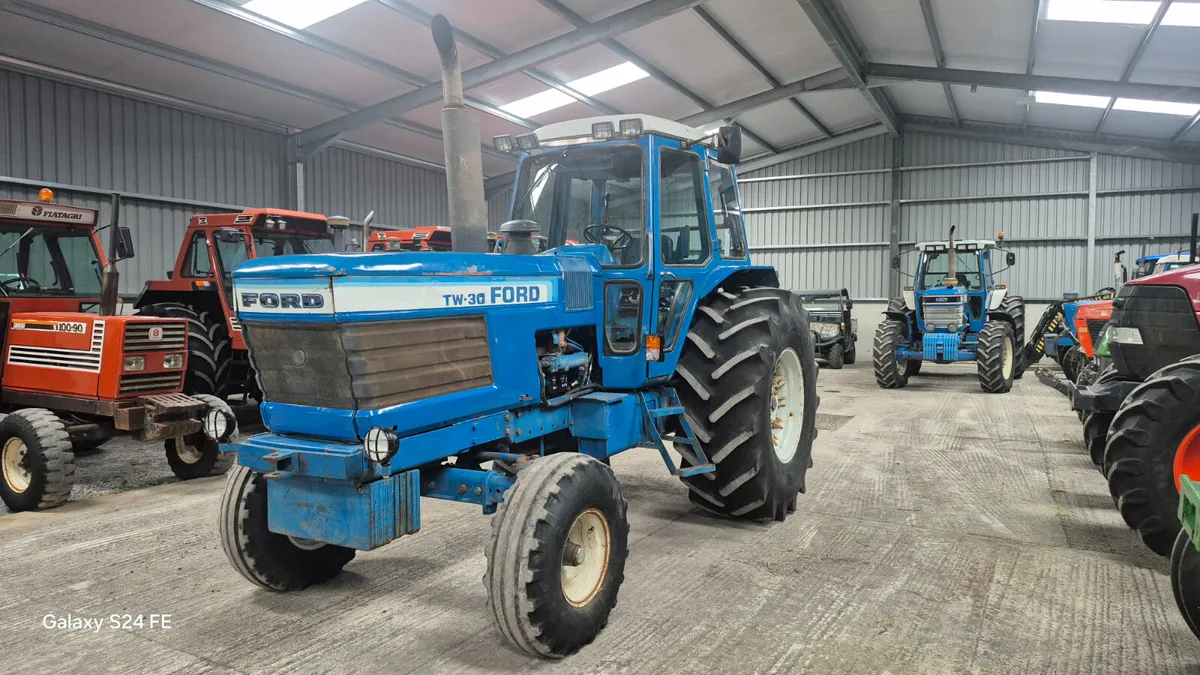 FORD TW 30 2WD - Image 1