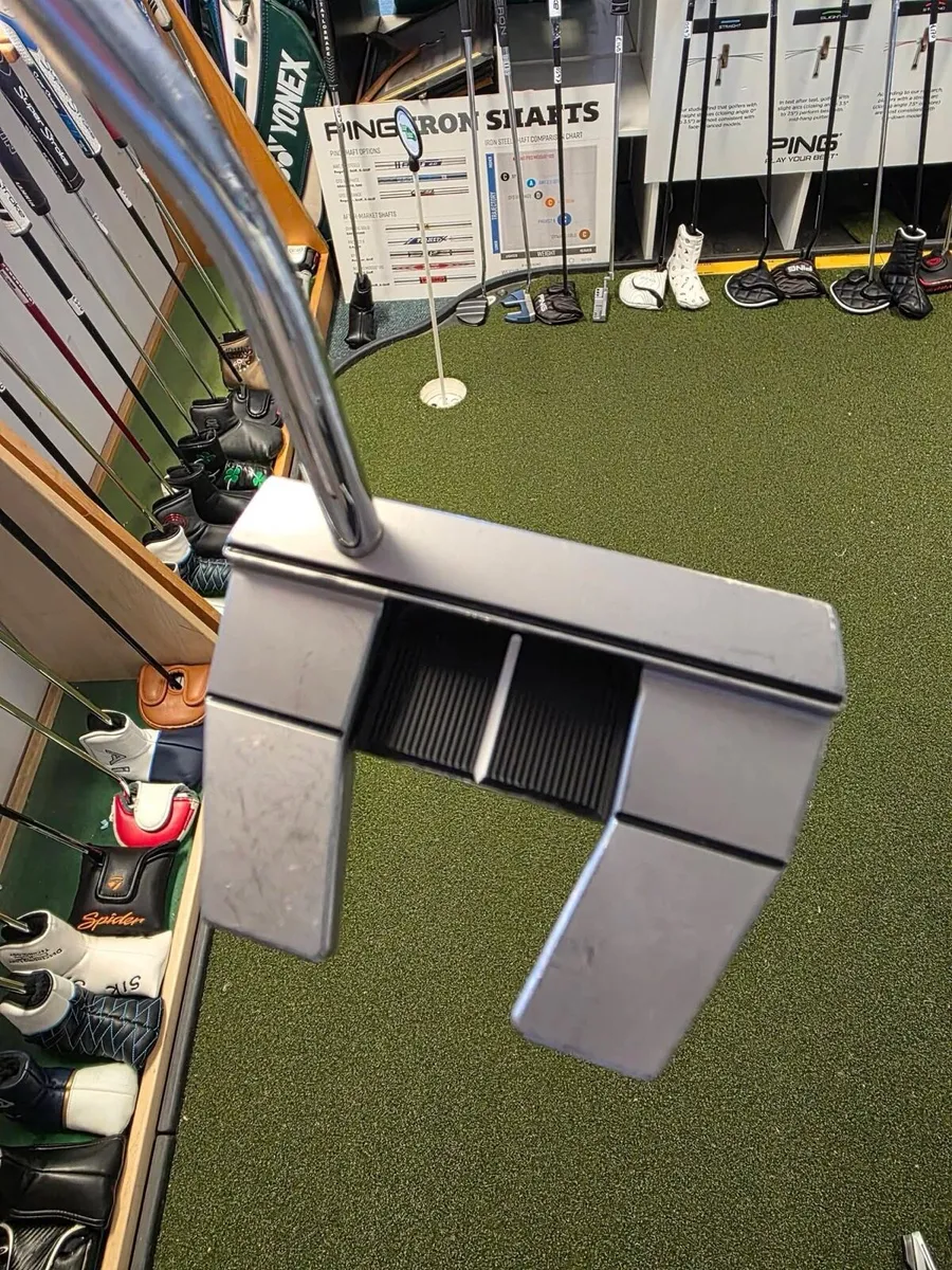 Scotty Cameron Futura X 7 Putter - Image 2