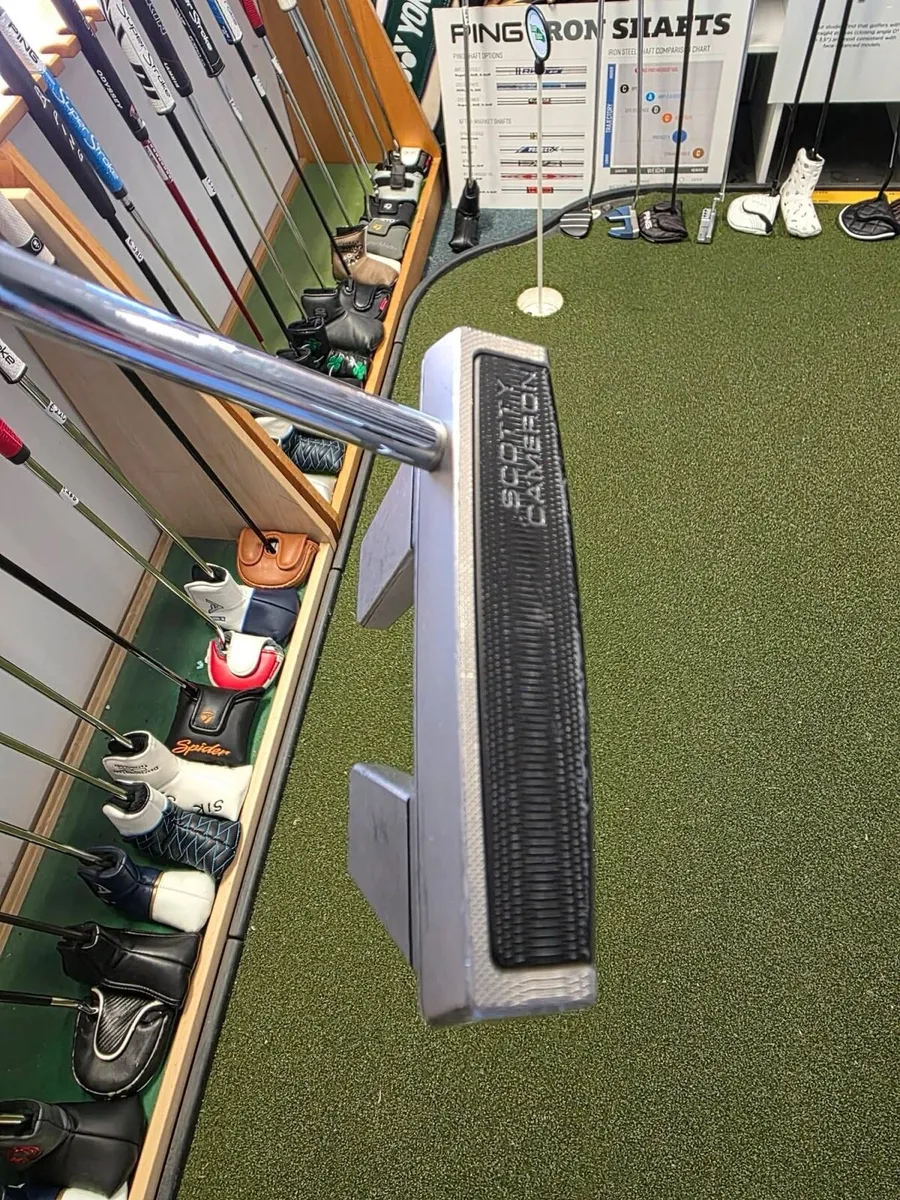 Scotty Cameron Futura X 7 Putter - Image 4