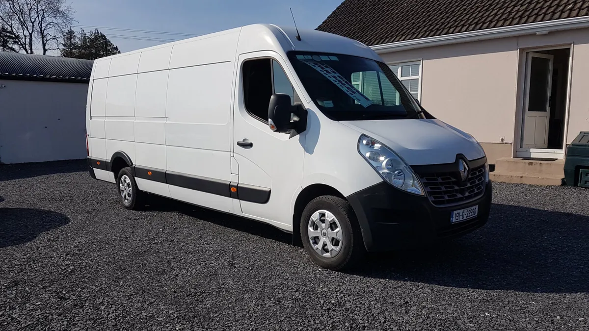Renault Master 2019 ELWB 110KM VAT INVOICE - Image 1