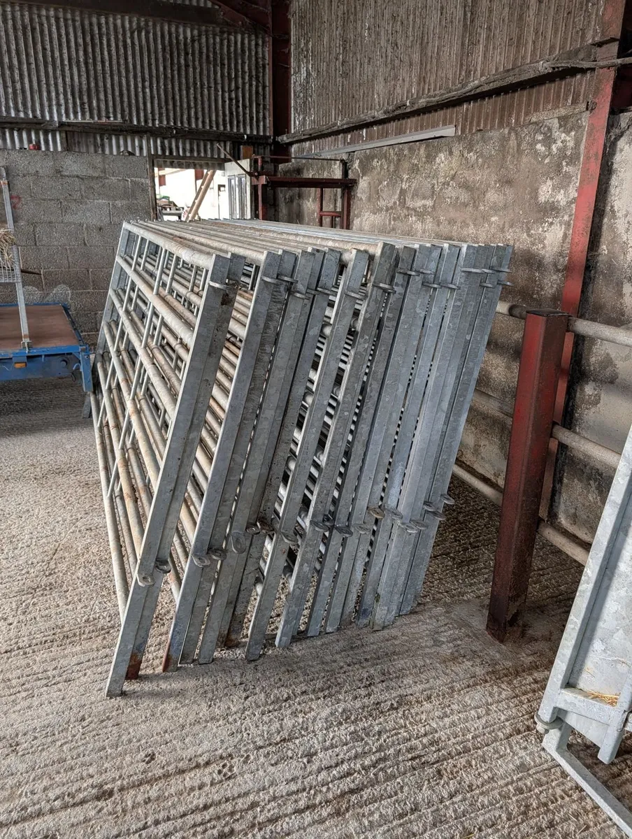 Mobile Cattle System - Image 1