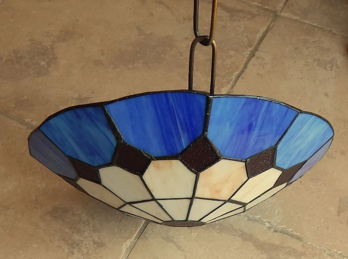 Tiffany Style Pendant Light Shade in Glass & Metal - Image 3