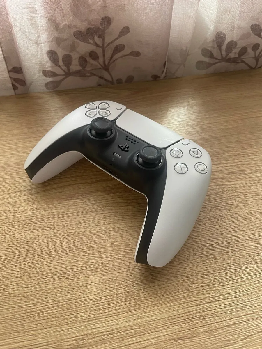 Ps5 Controller - Image 1