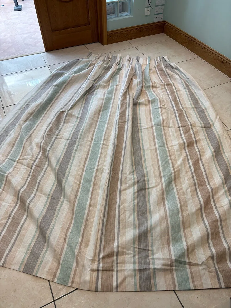 Laura Ashley curtains - Image 1