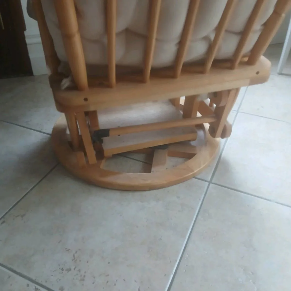 Old rocking chair - Image 2