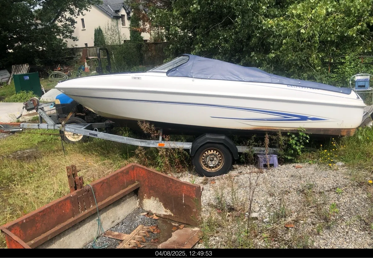 Glastron Speed Boat - Image 2