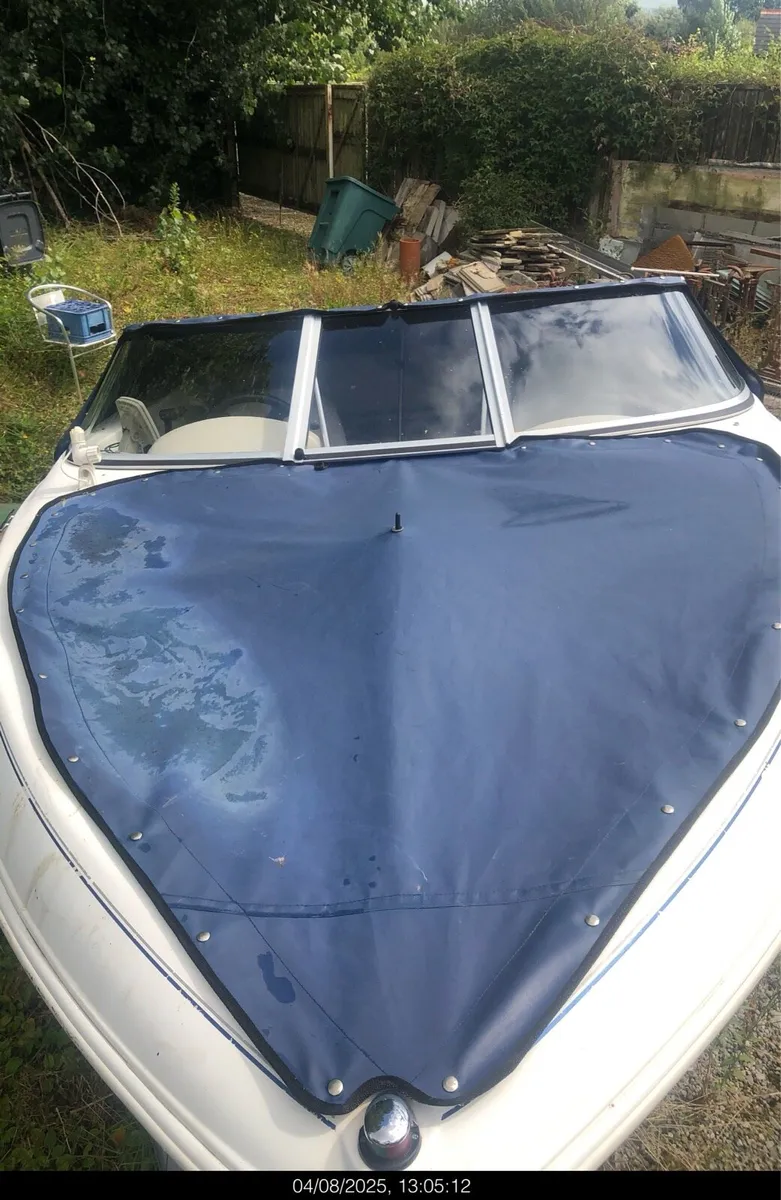 Glastron Speed Boat - Image 3