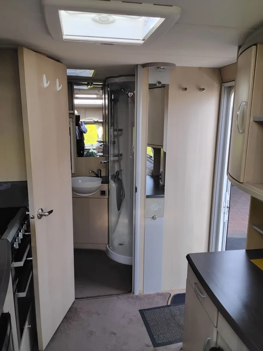 Sterling Eccles Topaz 2 berth caravan - Image 4
