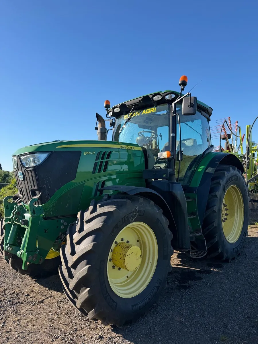 John Deere 6190R - Image 1