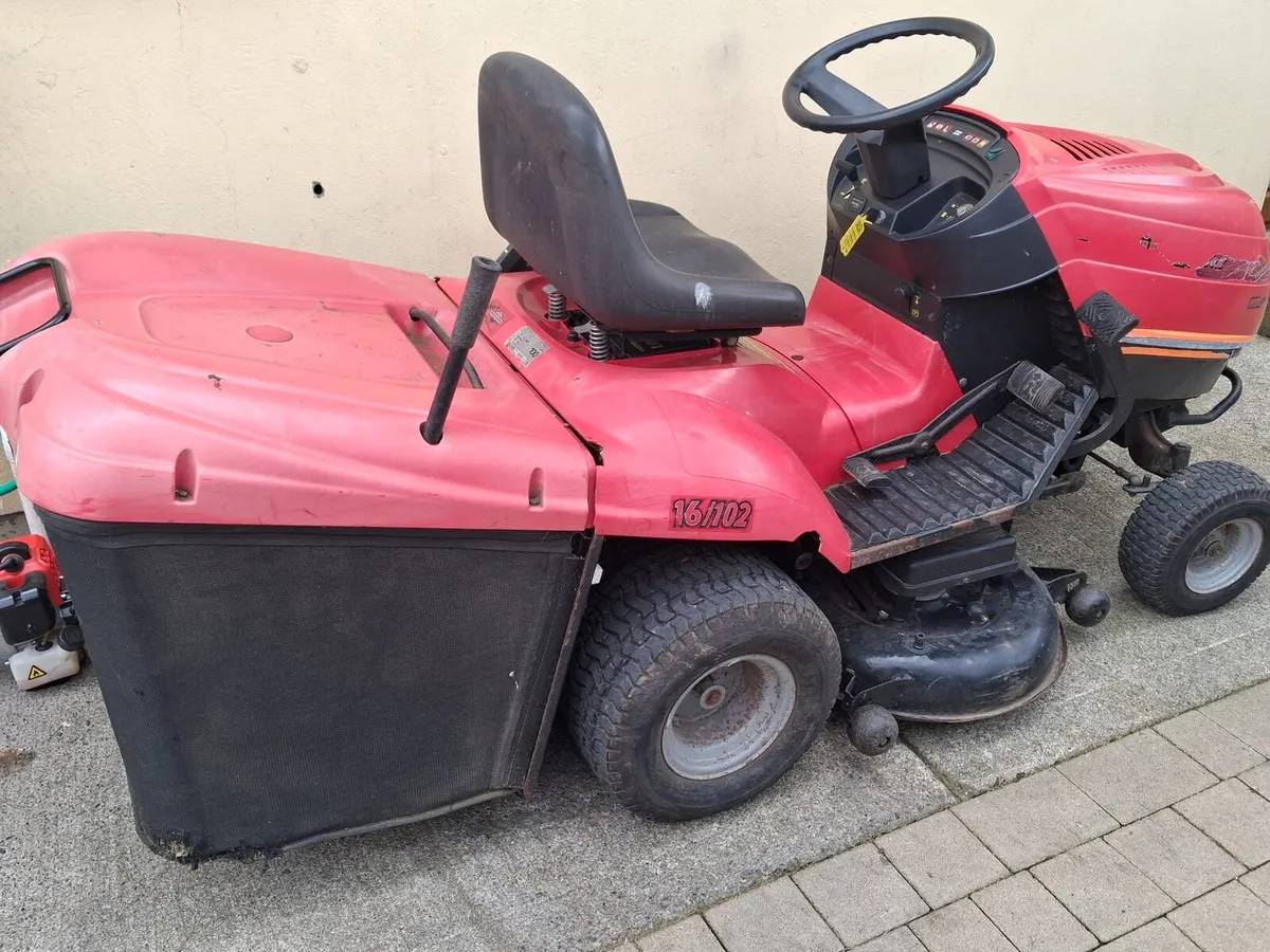 Castlegarden lawnmower - Image 2