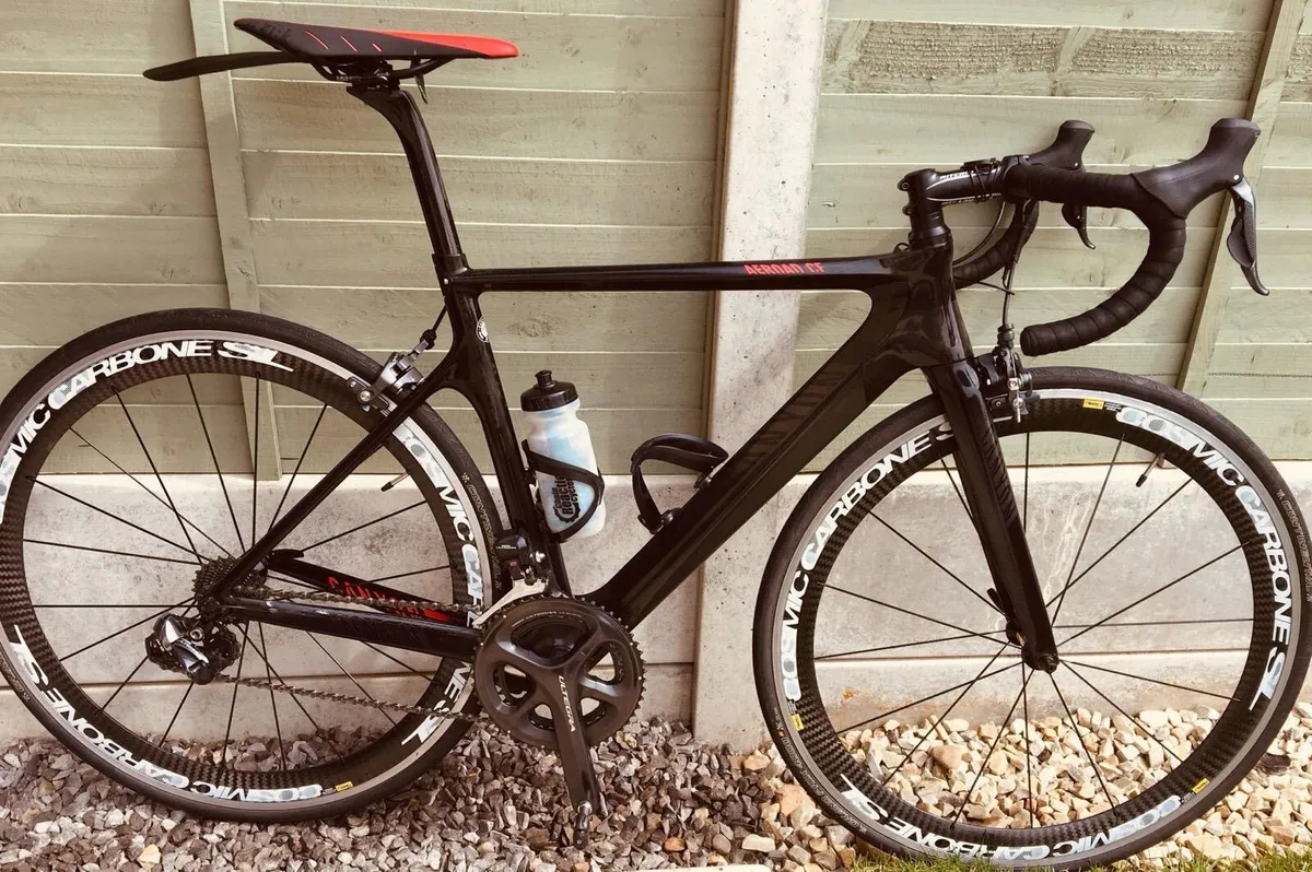 Canyon Aeroad CF 7.0 Ultegra Di2 Road Bicycle - Image 1
