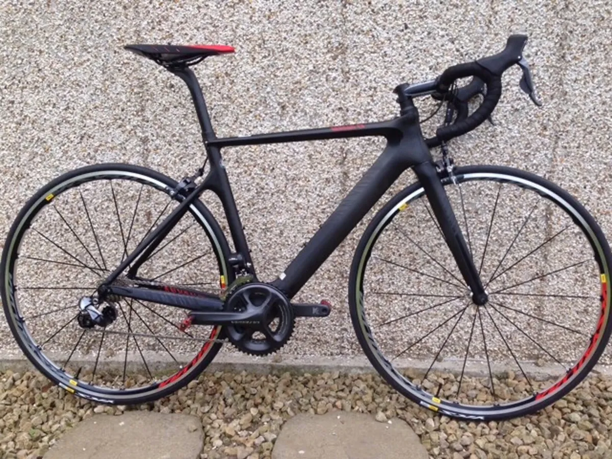 Canyon Aeroad CF 7.0 Ultegra Di2 Road Bicycle - Image 2