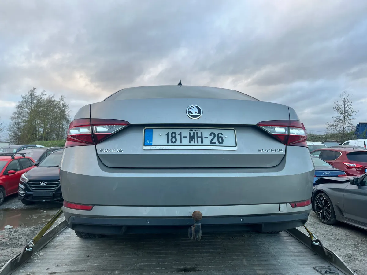 18 Skoda superb tdi - Image 3