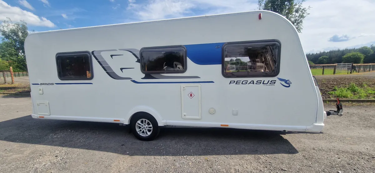 Bailey Pegasus Island Bed Caravan - Image 1