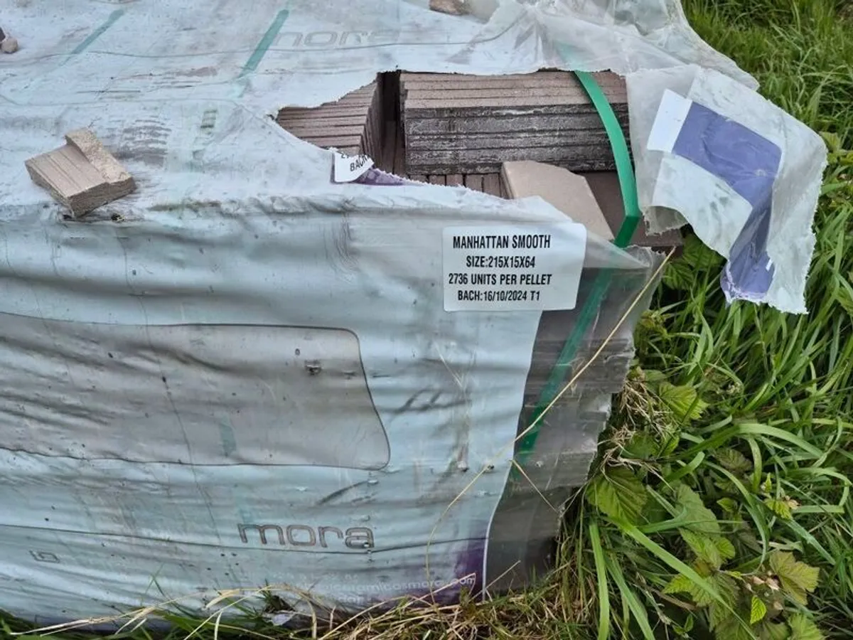 brick slip - Image 3