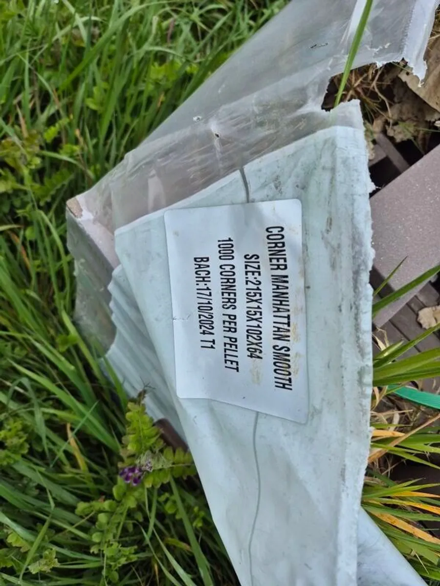 brick slip - Image 2