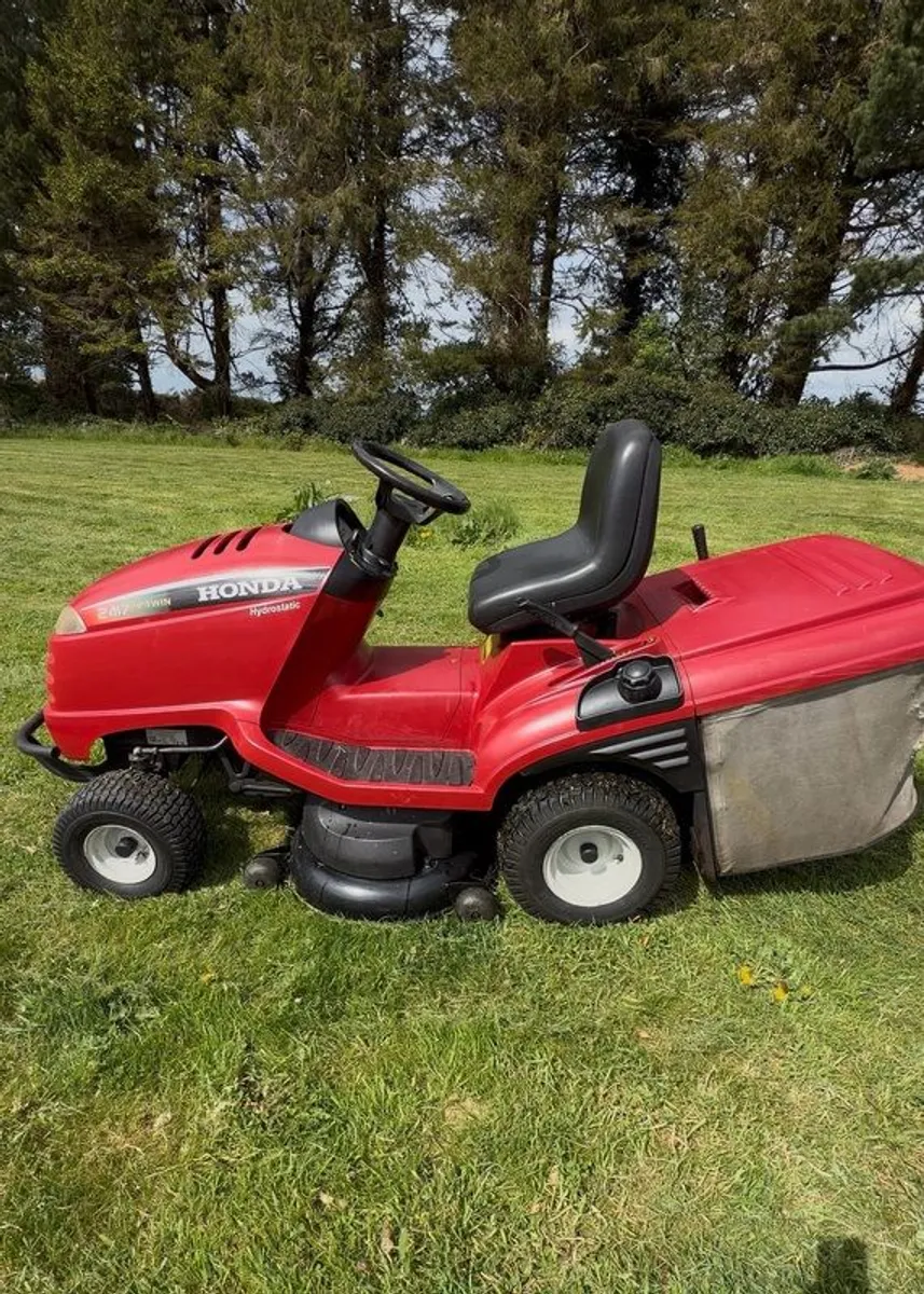 Honda Mower - Image 1
