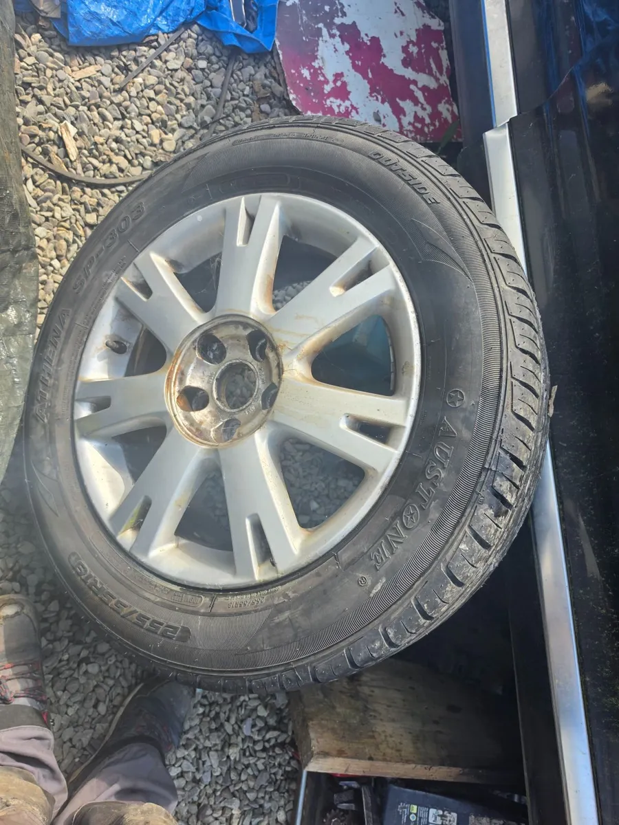 Volkswagen Touareg 2008 2.5 tdi parts - Image 1