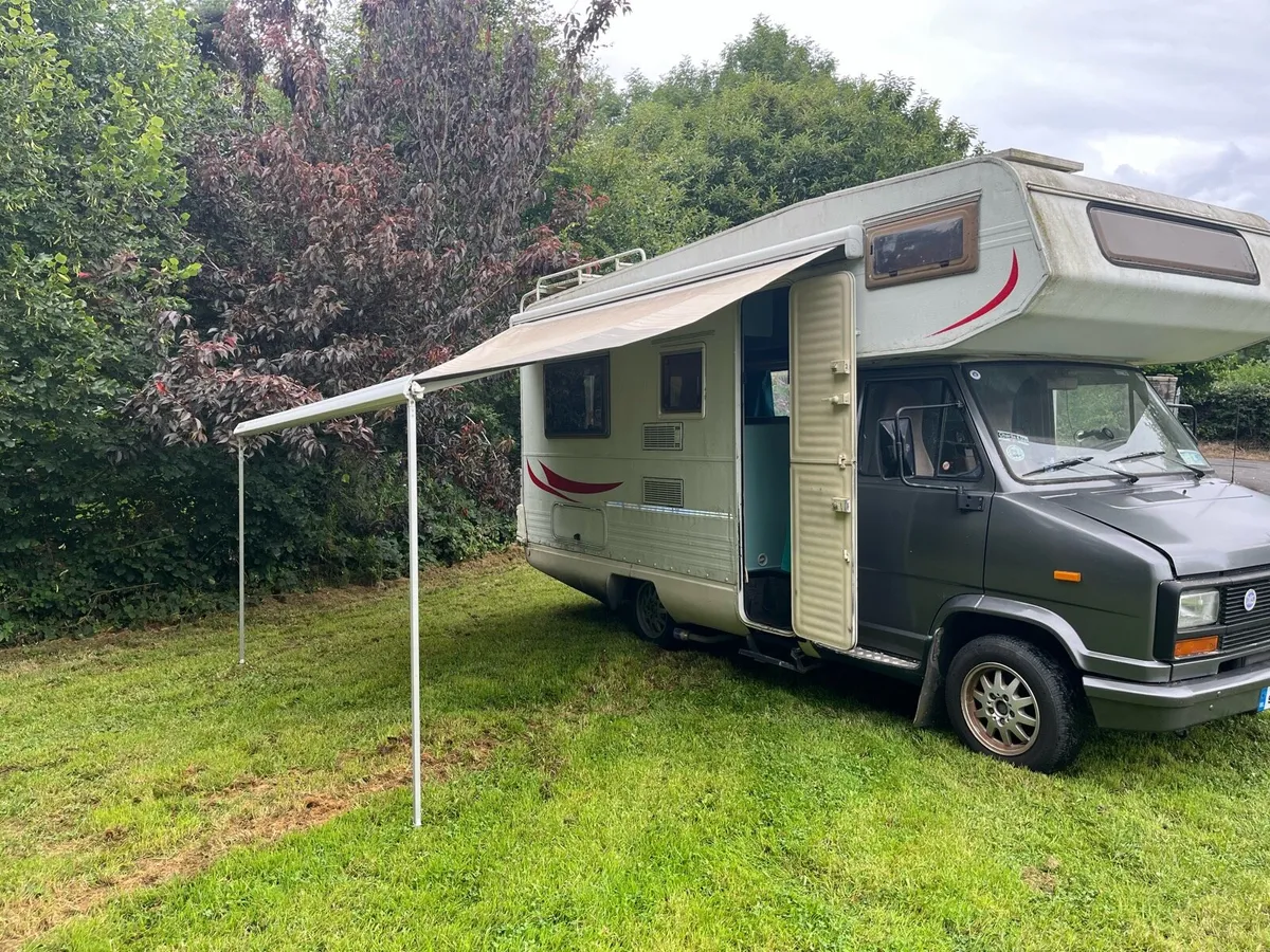 Camper van - Image 3