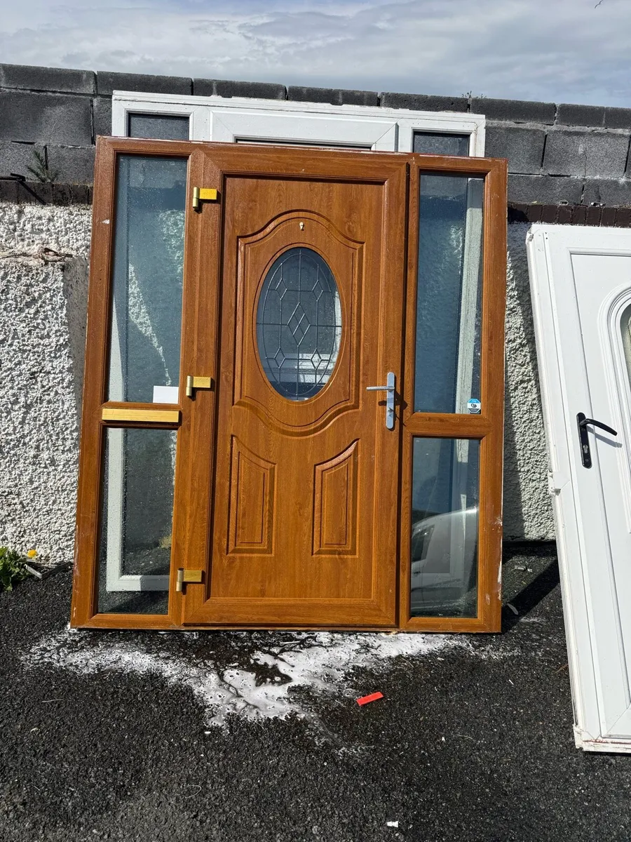Pvc front door - Image 2