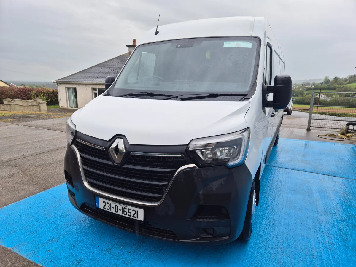 RENAULT MASTER 2023 - Image 2