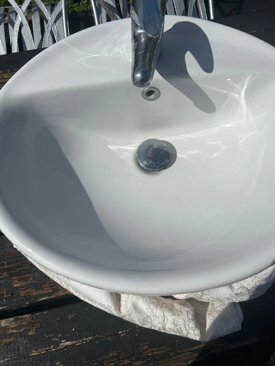 Bathroom sink , tap and hot / cold attachments - Image 2