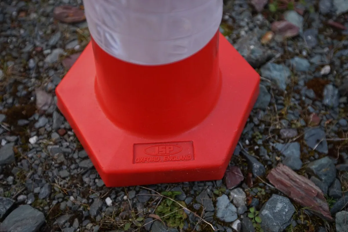 Safety Signs Cones + Stop Go + Cables Warning - Image 2