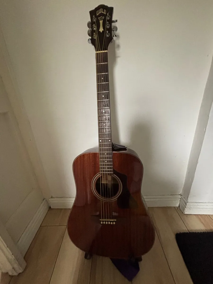 Guild Guitar - Image 4