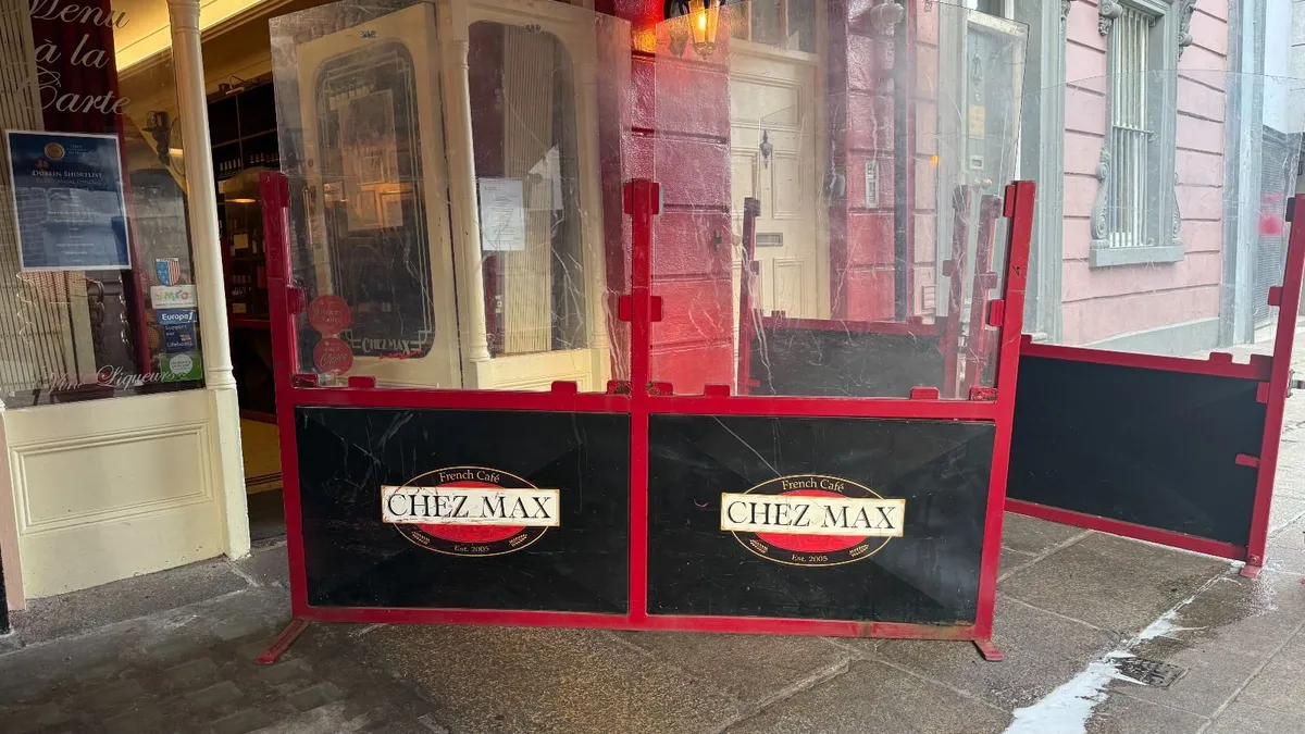 Restaurant Windbreakers – Good Condition - Image 2