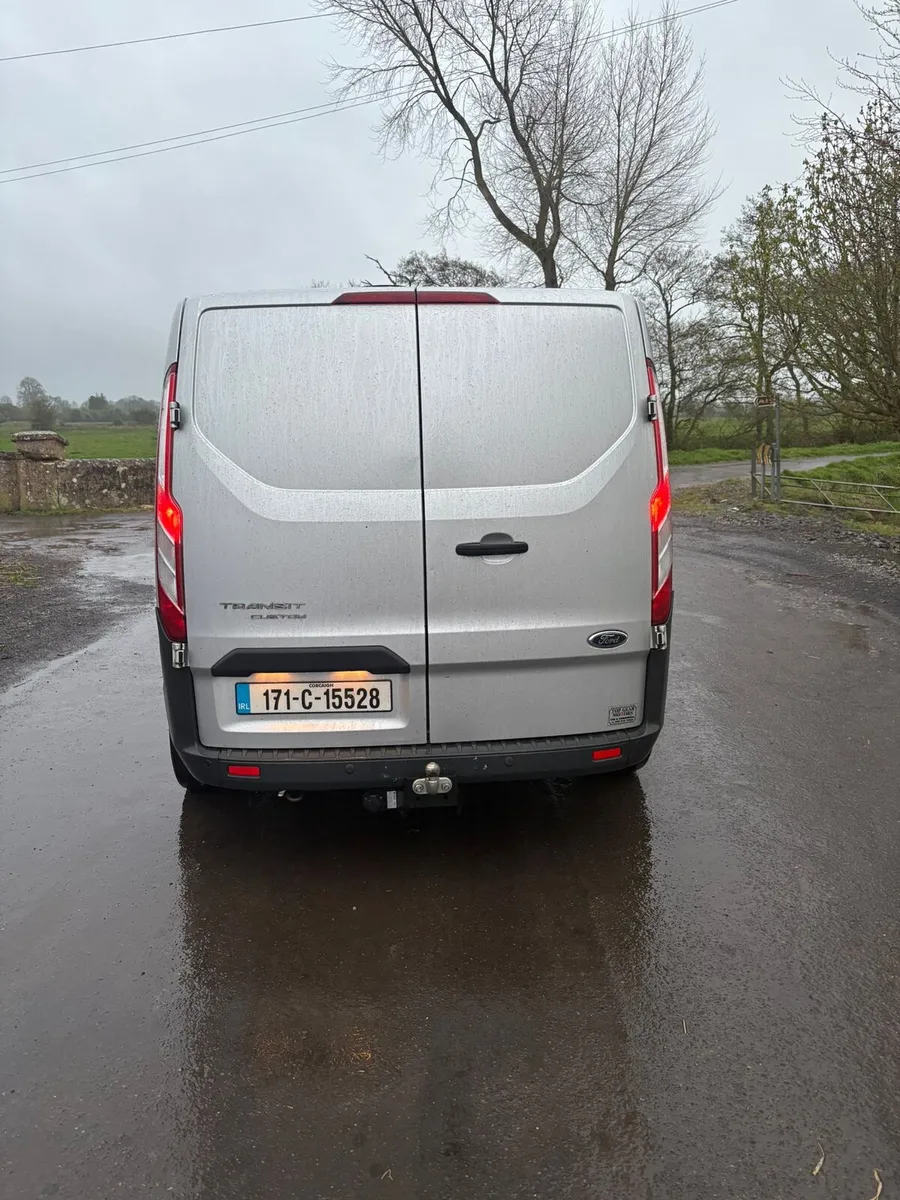 17 Ford Transit custom LWB 150BHP top spec - Image 3
