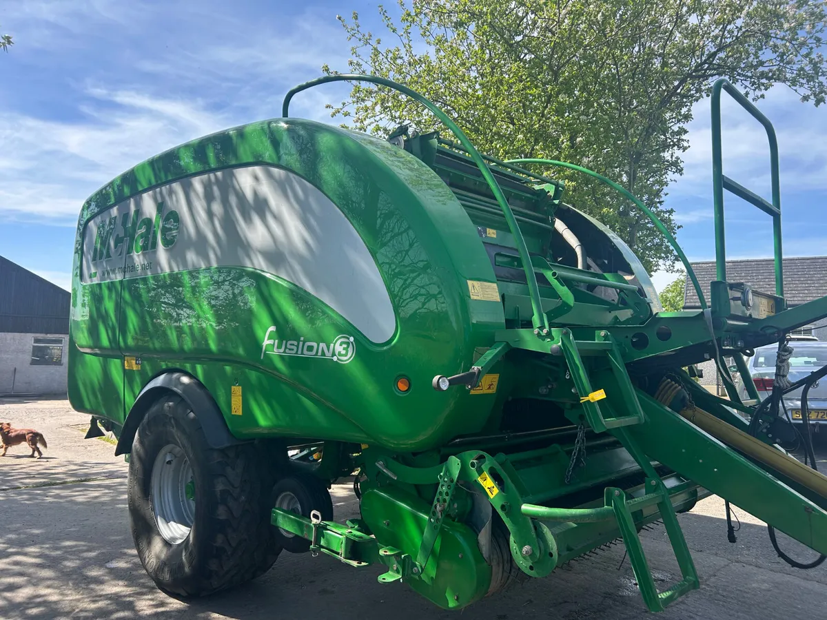 Mchale Fusion3 round baler - Image 3
