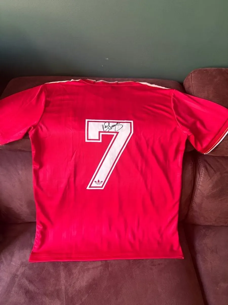 Kenny Dalglish signed Liverpool jersey - Image 1