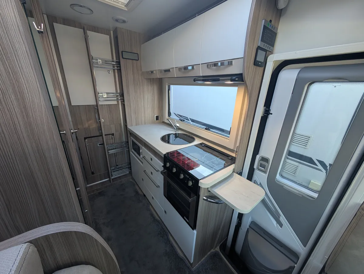 Spacious  Motorhome with Mini Garage - Barely Used - Image 4