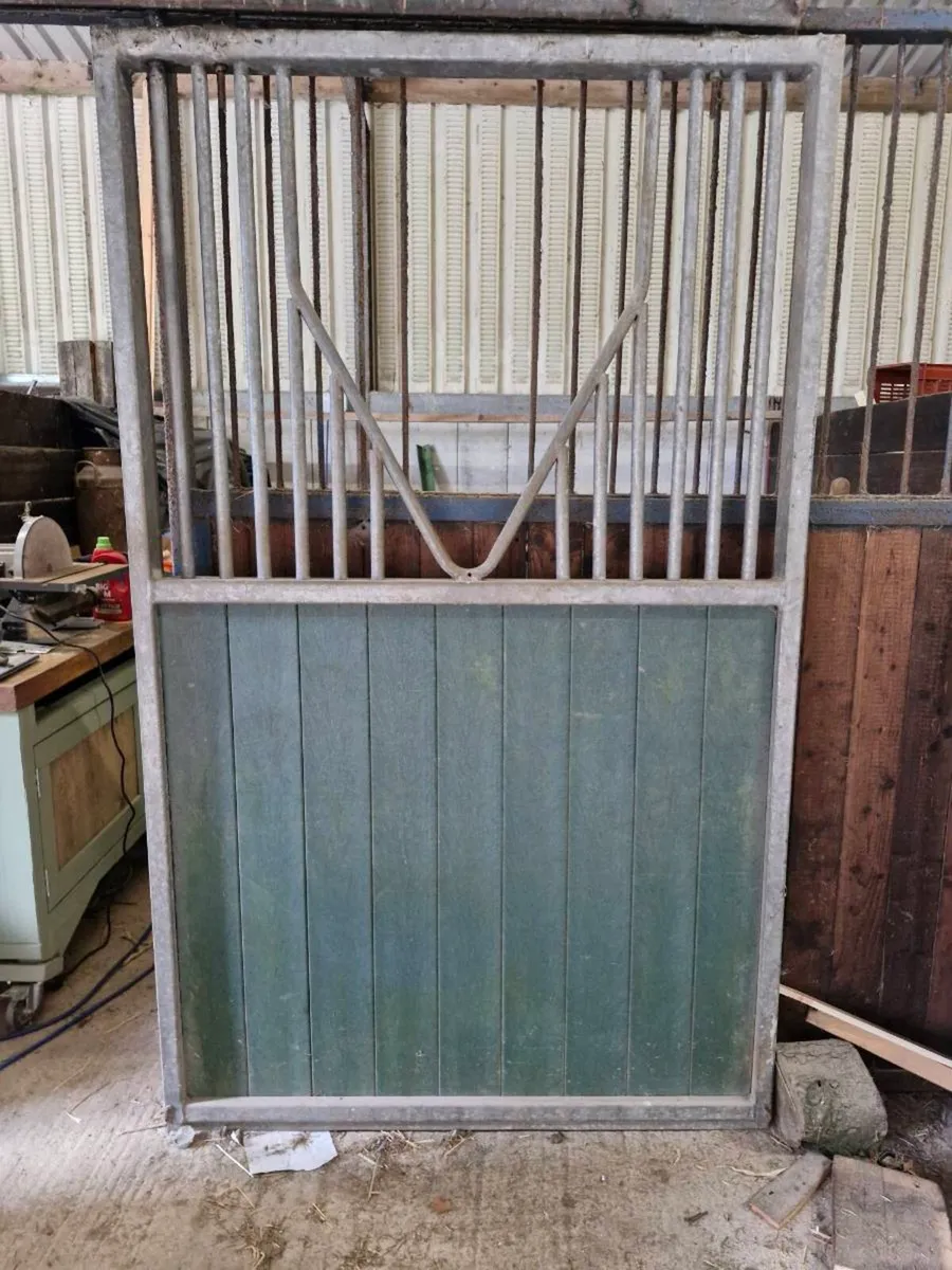 Stable doors - Image 2
