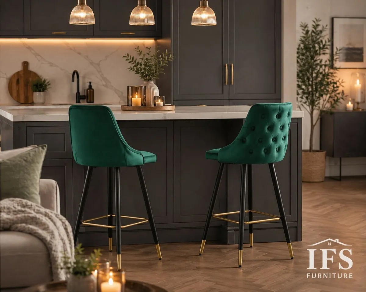 🪑 Luxury Velvet Bar Stools – Set of 2 – ONLY €129 - Image 3