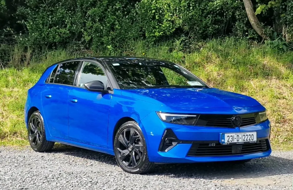 OPEL ASTRA HATCH SRI 1.2 130BHP - Image 1