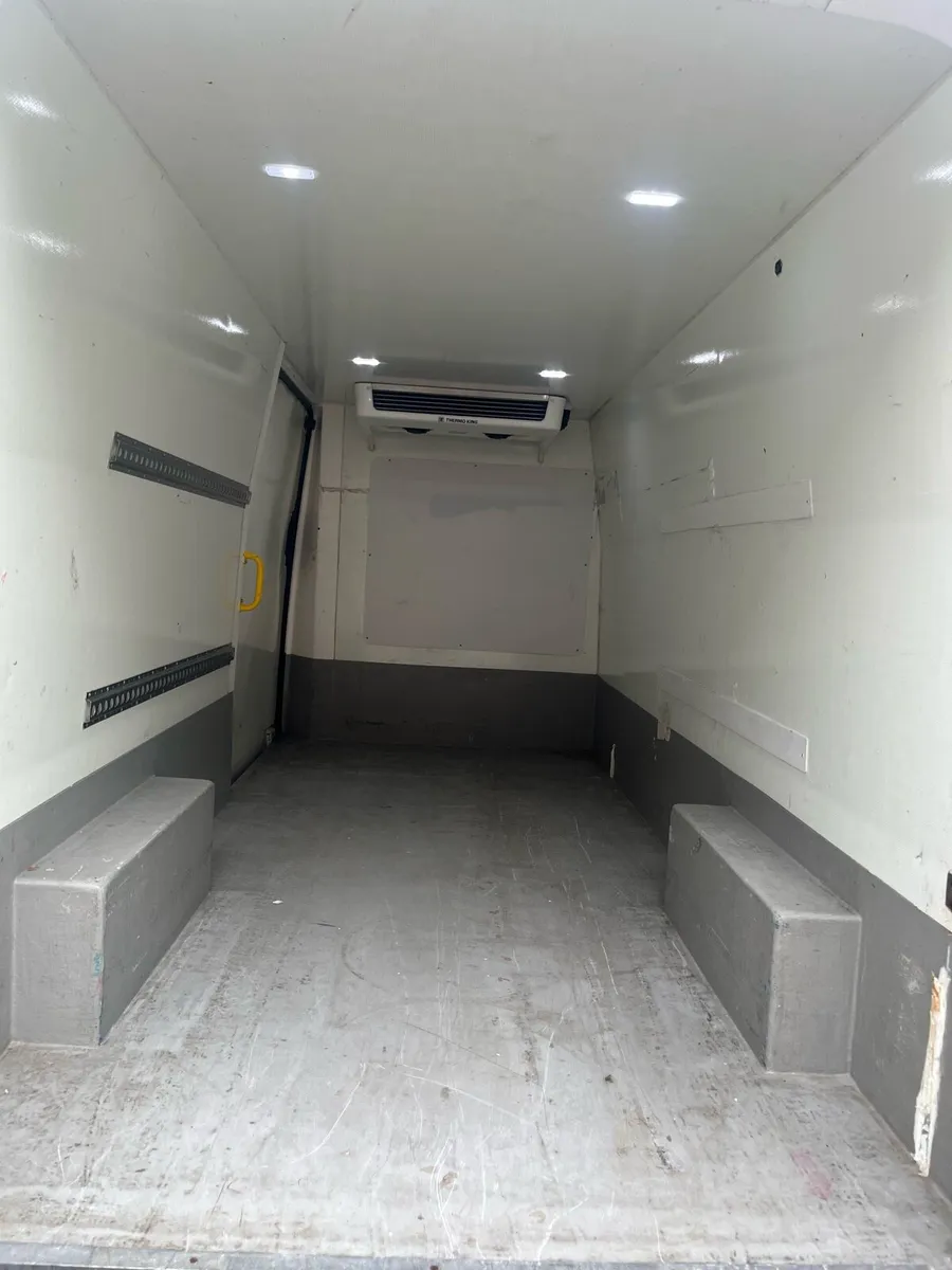 Man TGE3.140 Refrigerated - Image 4