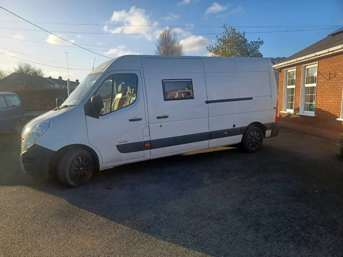Renault Master Camper - Image 1