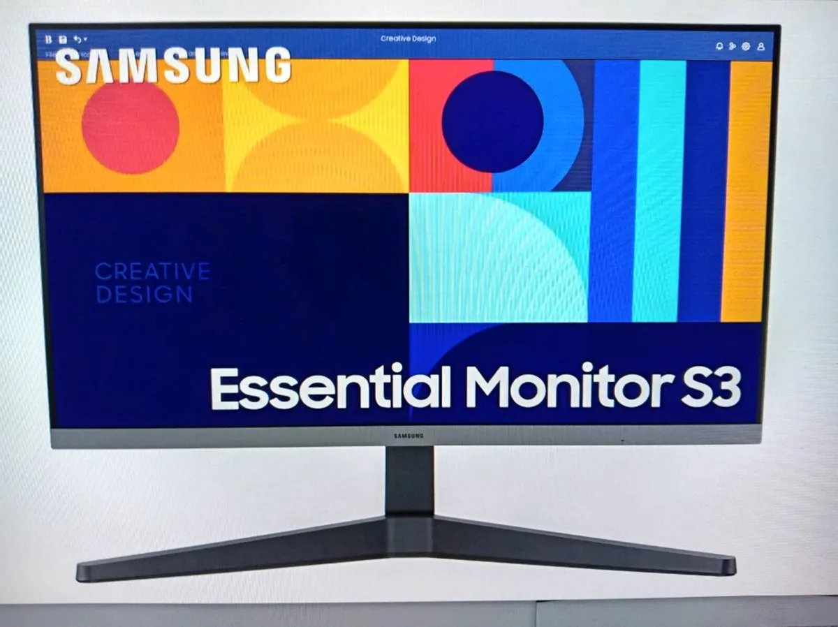 Samsung S33 24.5" Monitor 100HZ,HDMI,USB Brand New - Image 1