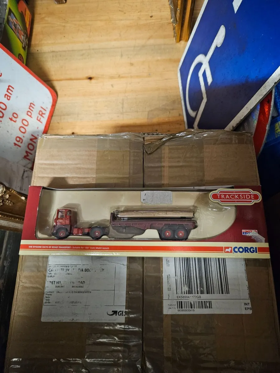 Corgi Trackside Truck - Image 1