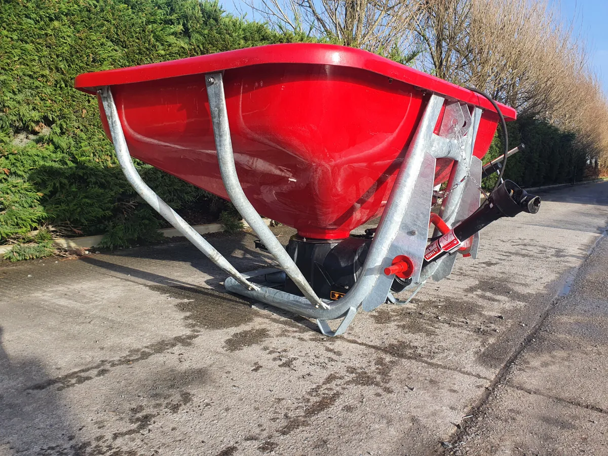 Rhino 800l wagtail spreader - Image 4